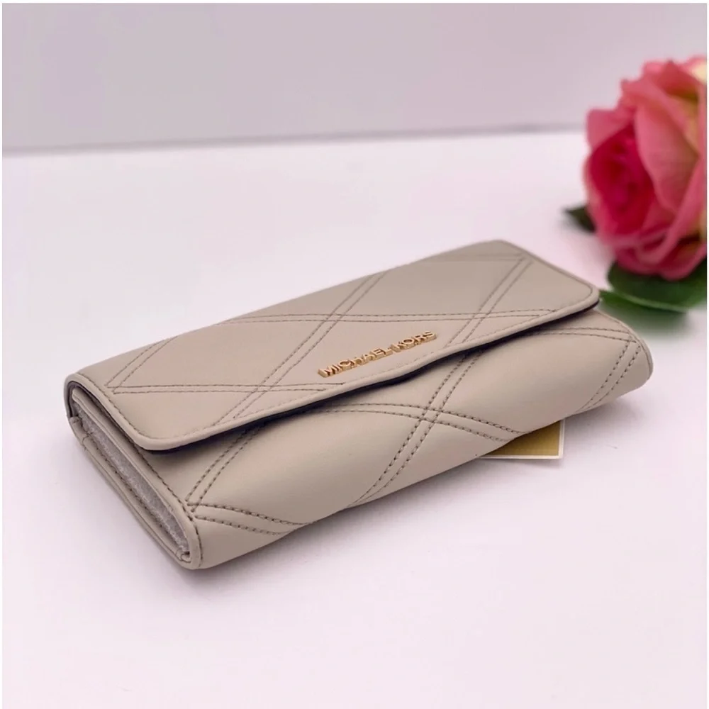 Michael Kors Large Trifold Wallet Light Sand
